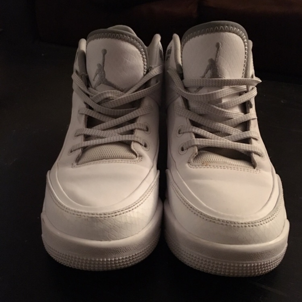 Boys shoes